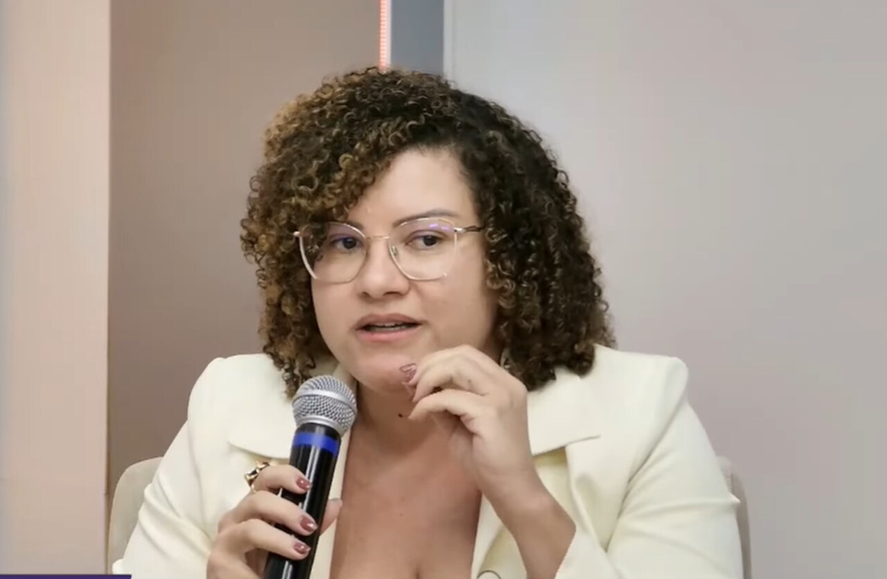 jailma-diz-que-vai-cobrar-posicao-sobre-lei-do-gabarito-a-colegas-vereadores