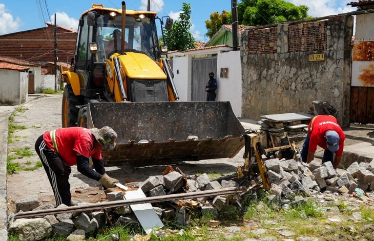 operacao-do-gaeco-e-da-pmjp-desobstrui-barricadas-em-bairros-de-joao-pessoa