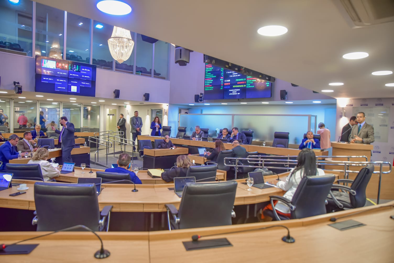 alpb-promulga-lei-que-ajuda-pessoas-de-rua-a-voltarem-ao-estado-de-origem