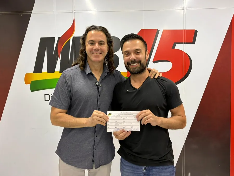 caio-roberto-deixa-pl-e-disputara-reeleicao-pelo-mdb-nas-eleicoes-2026