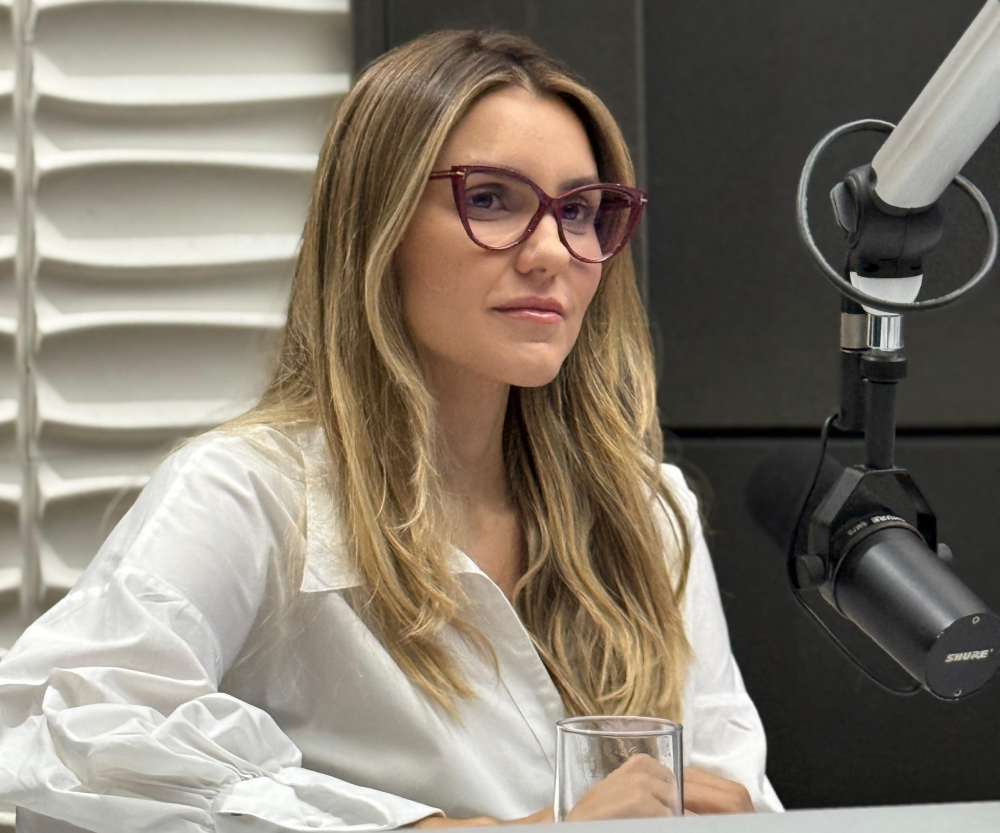 cortejado-para-vice,-juliana-se-filia-ao-pl-de-efraim-filho