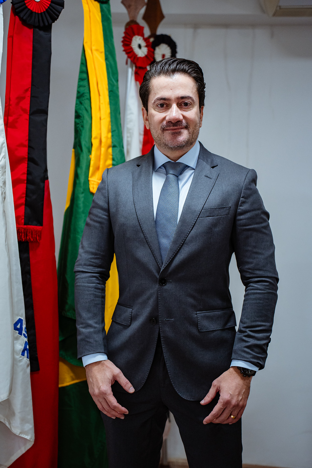 carlos-ulysses-neto-convoca-participacao-ativa-e-projeta-novo-ciclo-da-anoreg-pb