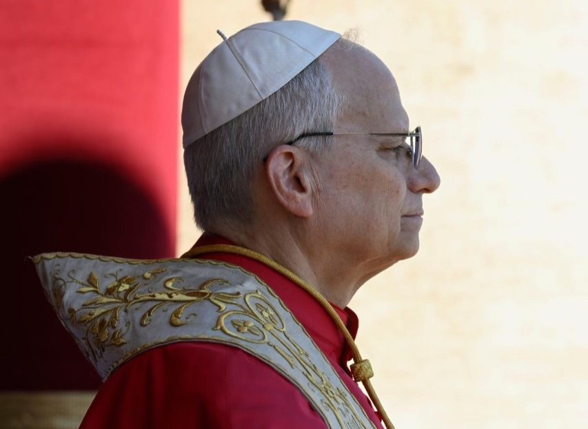 “estamos-nos-tornando-indiferentes-a-violencia”,-alerta-papa-leao-xiv