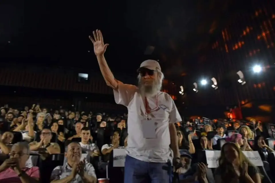 cronica:-“pra-nao-dizer-que-nao-falei-de-flores…-geraldo-vandre-esta-de-volta”