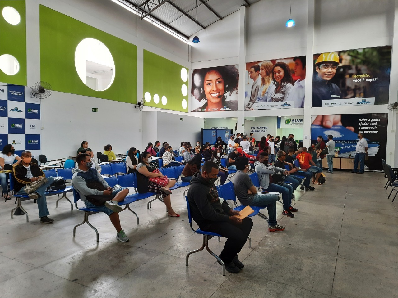 sine-de-campina-ofertara-mil-vagas-de-empregos-nesta-semana