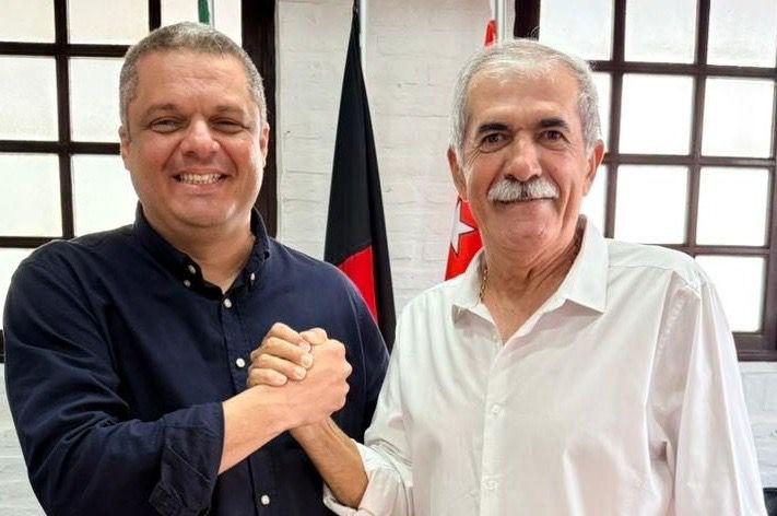 prefeito-de-cabedelo-exonera-auxiliares-alvos-de-operacao-da-pf