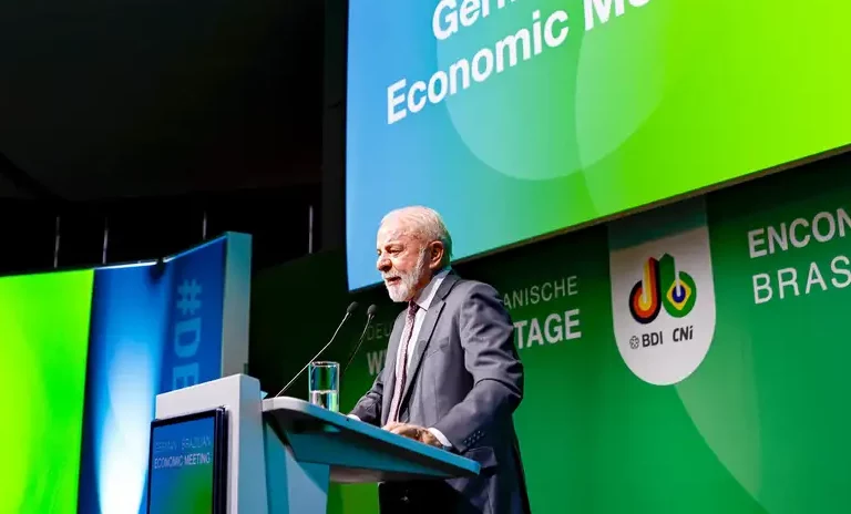 lula-fala-em-reciprocidade-apos-delegado-da-pf-expulso-dos-eua